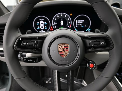 Certified 2026 Porsche 911 Carrera GTS image 24