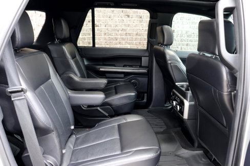 Used 2020 Ford Expedition XLT w/ Equipment Group 202A image 31