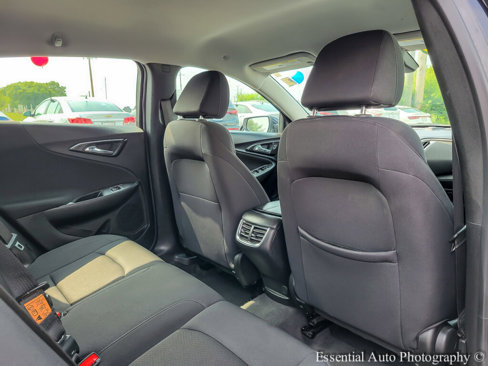 Used 2023 Chevrolet Malibu LT image 29