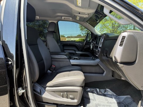 Used 2018 GMC Sierra 1500 SLT w/ All Terrain Package image 12
