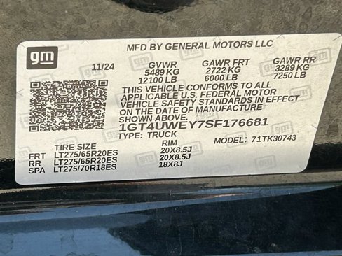 Used 2025 GMC Sierra 3500 Denali w/ Denali Reserve Package image 36