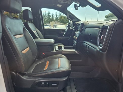 Used 2023 GMC Sierra 3500 AT4 w/ AT4 Premium Plus Package image 13