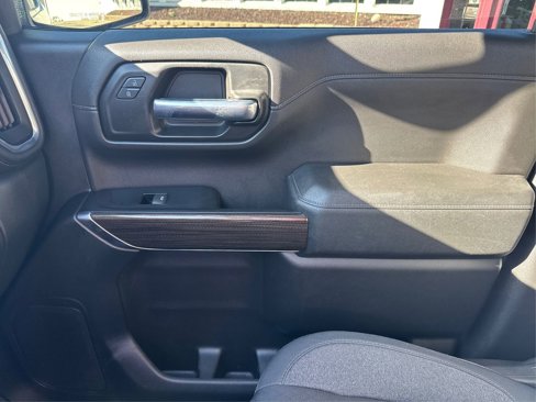 Used 2019 Chevrolet Silverado 1500 LT Trail Boss image 22