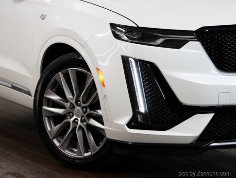 Used 2020 Cadillac XT6 Sport image 3