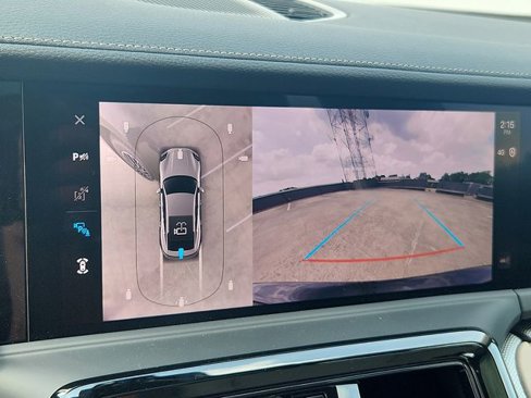 New 2025 Porsche Panamera 4 image 16