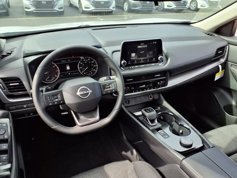 New 2026 Nissan Rogue SV image 5