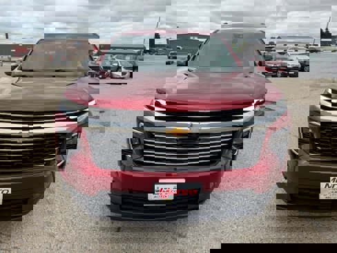 New 2026 Chevrolet Traverse LT w/ LPO, Floor Liner Package image 2