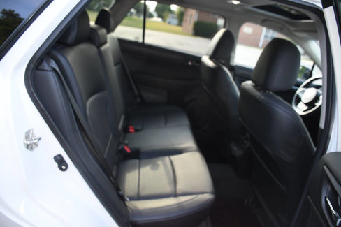 Used 2019 Subaru Outback 3.6R Limited w/ Popular Package #2 image 21