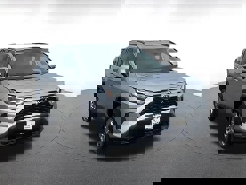 Used 2025 Toyota RAV4 XLE image 3