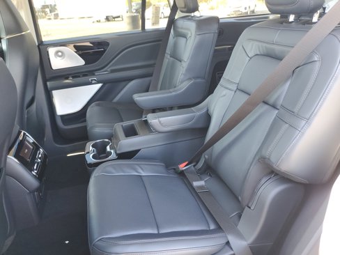New 2025 Lincoln Aviator Reserve w/ Equipment Group 201A image 27