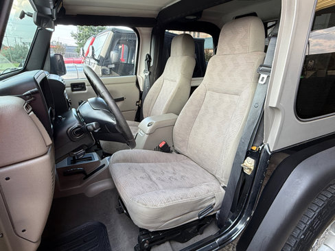 Used 2005 Jeep Wrangler X image 4