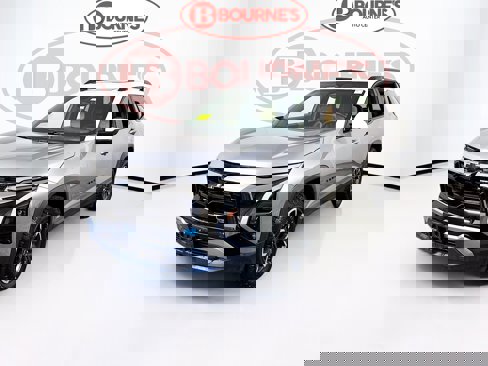 Used 2025 Chevrolet Equinox ACTIV w/ Safety and Technology Package image 6