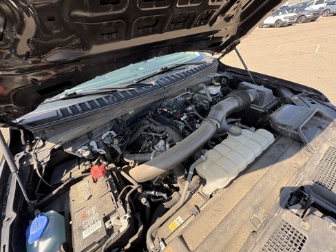 Used 2024 Ford Expedition Max XLT image 17