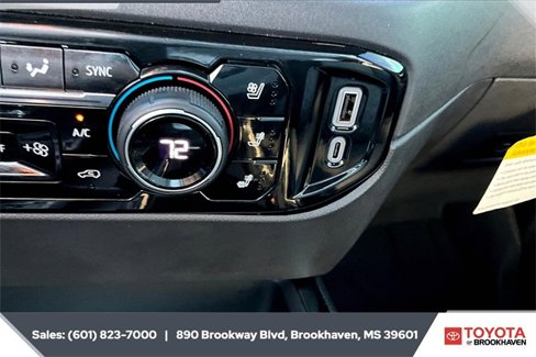 Used 2024 Chevrolet Silverado 1500 ZR2 w/ Technology Package image 22