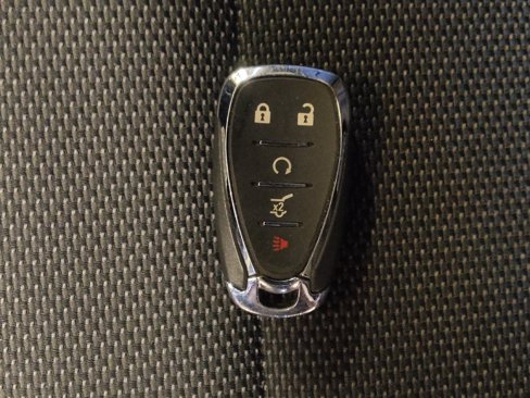 Used 2022 Chevrolet Traverse LT image 32