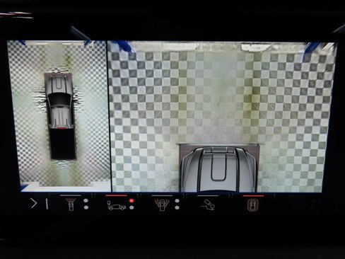 Used 2025 GMC Sierra 2500 AT4 image 18
