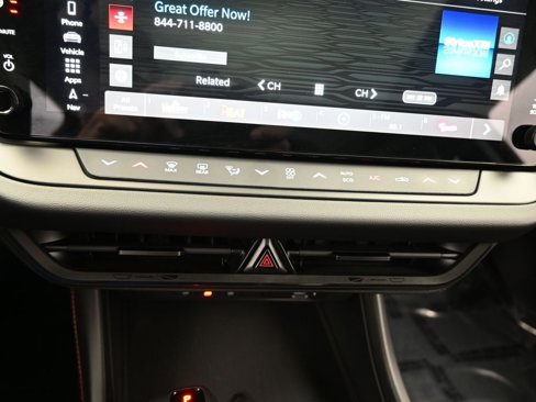 Used 2025 Dodge Charger R/T w/ Sun & Sound Package image 29