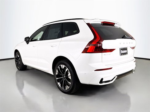 New 2026 Volvo XC60 B5 Plus w/ Protection Package Premier image 5