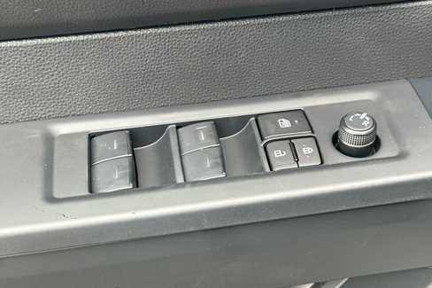 New 2026 Toyota Tundra SR image 19
