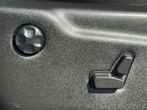 Used 2022 Dodge Durango GT image 33