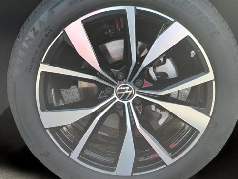 New 2026 Volkswagen Atlas SEL Premium R-Line image 7