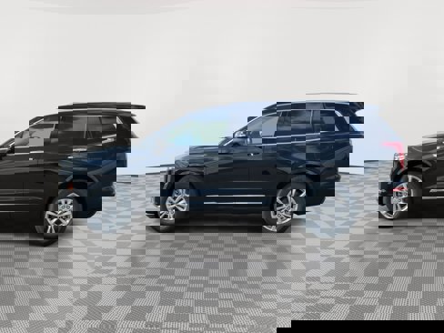 New 2025 Cadillac XT6 Luxury image 40
