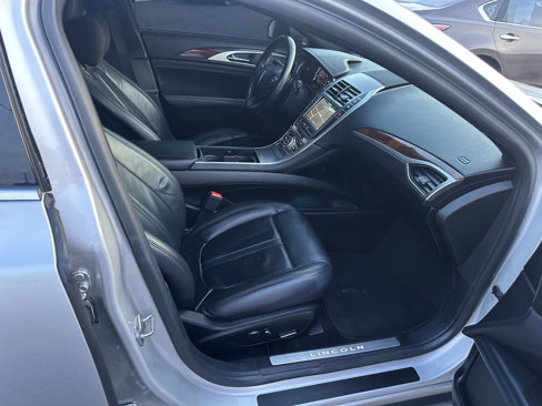 Used 2017 Lincoln MKZ Select w/ Select Plus Package image 11