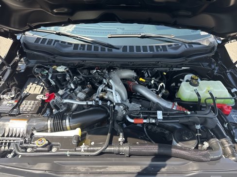 Used 2024 Ford F250 Lariat w/ Lariat Ultimate Package image 11