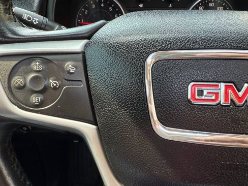 Used 2021 GMC Terrain SLE image 33
