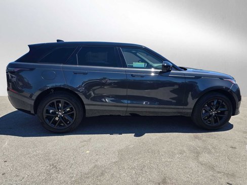 Used 2026 Land Rover Range Rover Velar Dynamic SE image 2