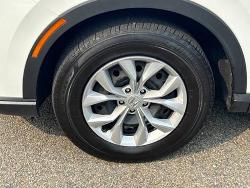 Used 2025 Honda CR-V LX image 2