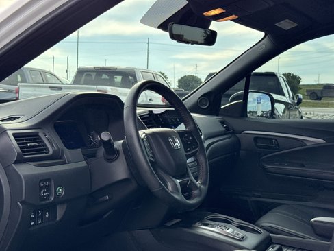 Certified 2023 Honda Passport TrailSport image 11