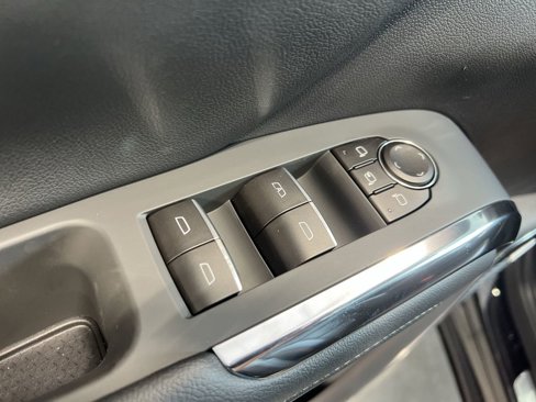 New 2026 Chevrolet Traverse High Country w/ LPO, Floor Liner Package image 16