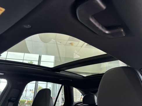 New 2026 Mercedes-Benz GLC 350e 4MATIC image 14