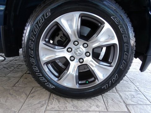 Used 2024 RAM 1500 Laramie image 15