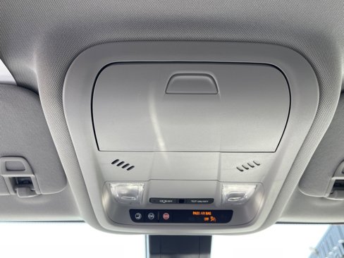 Used 2022 Chevrolet Equinox LT image 25