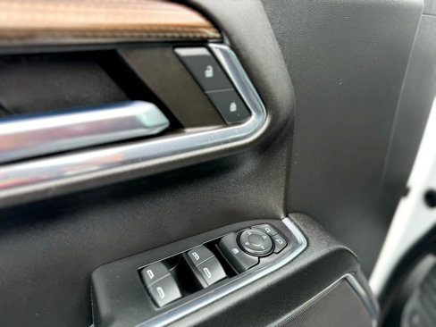 Used 2024 Chevrolet Silverado 1500 RST image 12