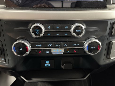 Used 2023 Ford F150 XLT w/ Equipment Group 302A High image 25