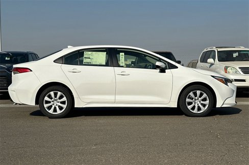 New 2025 Toyota Corolla LE image 3