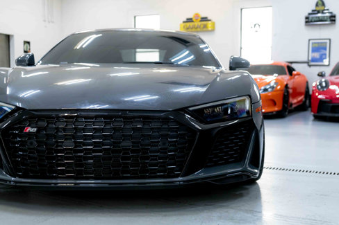 Used 2022 Audi R8 V10 w/ Premium Package image 11