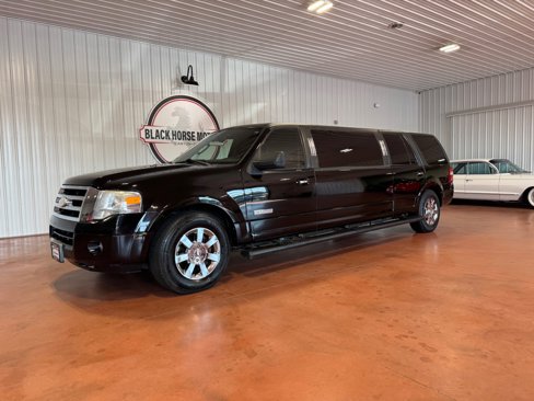 Used 2008 Ford Expedition XLT image 3