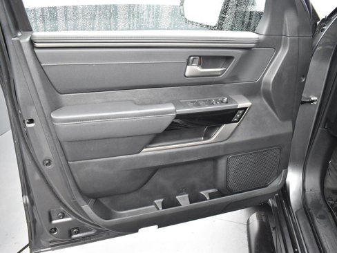 Used 2023 Toyota Tundra Limited image 9