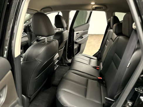 Used 2023 Nissan Murano SV image 38