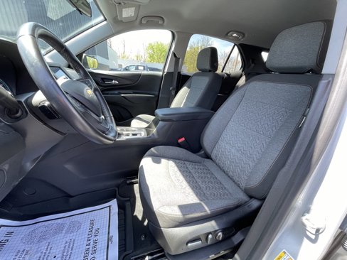 Used 2022 Chevrolet Equinox LT image 11
