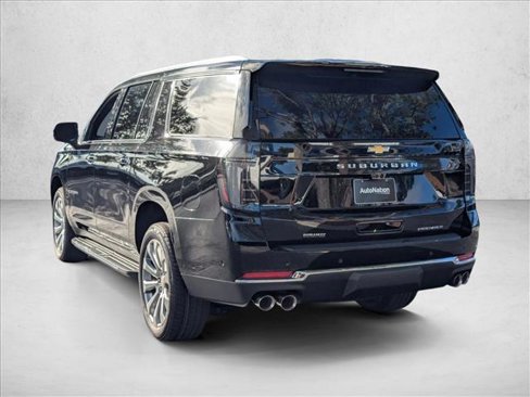 New 2026 Chevrolet Suburban Premier image 7