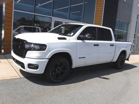 New 2026 RAM 1500 4x4 Crew Cab image 1