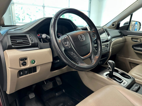 Used 2018 Honda Ridgeline RTL-T image 18