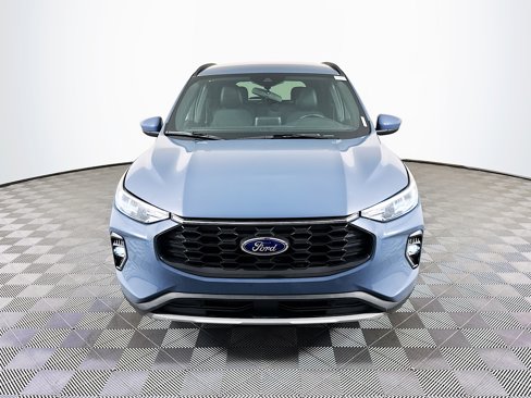 Used 2025 Ford Escape ST-Line Select image 2