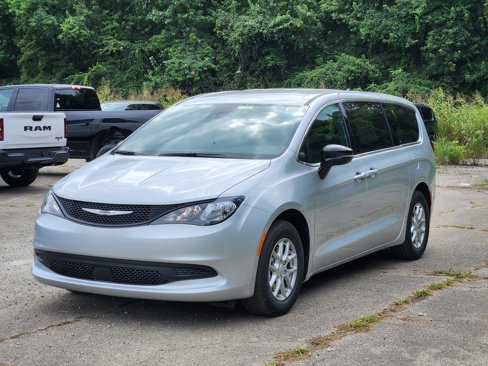 New 2026 Chrysler Voyager LX image 12
