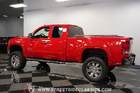 Used 2011 GMC Sierra 1500 SLE w/ Power Tech Package image 8